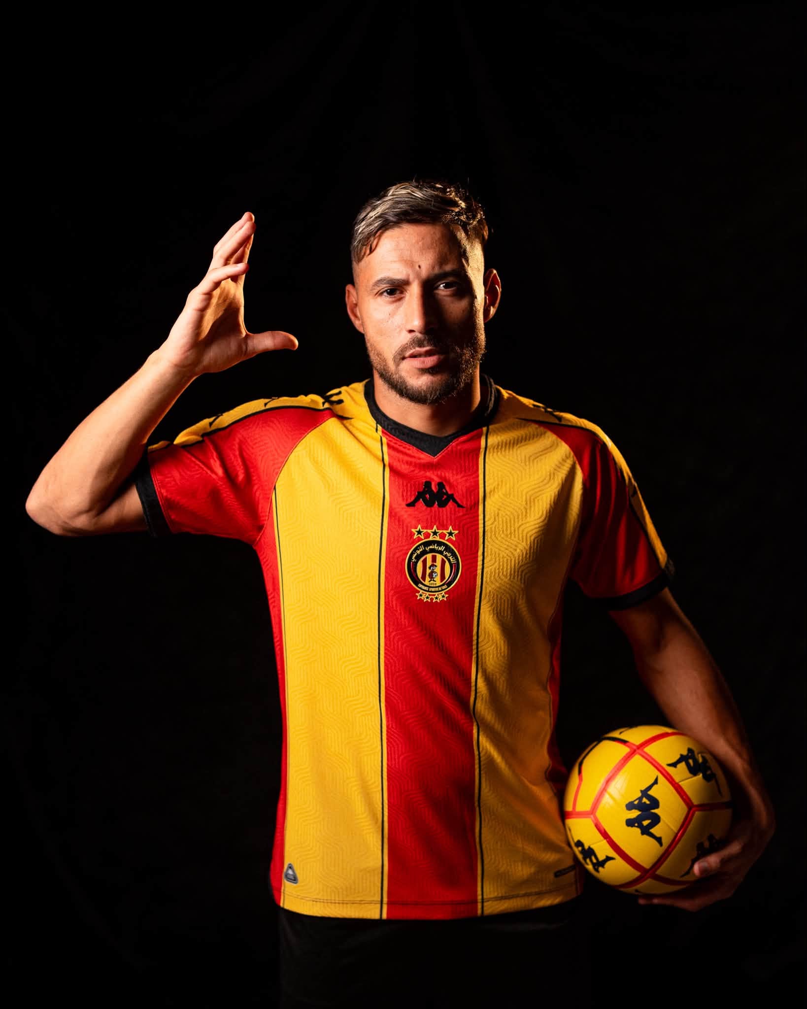 Nouveau maillot de l’Espérance de Tunis 2026-2027